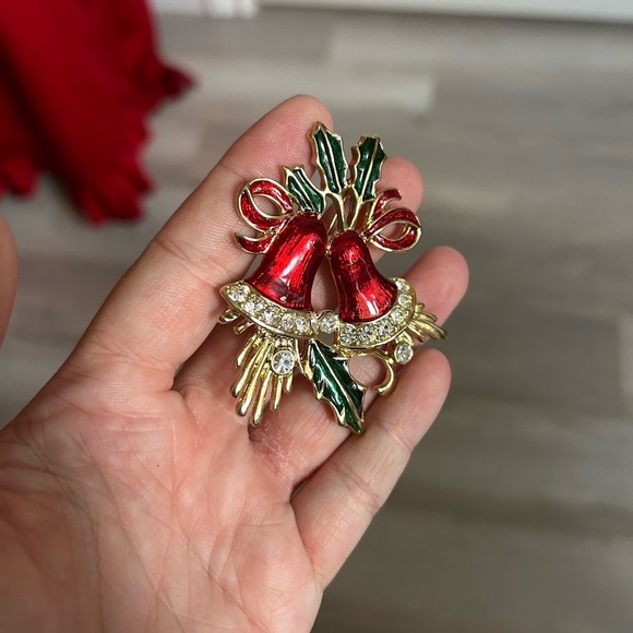 4/$50 Christmas Festive Red and Gold Bell Brooch 🎄 - Picture 3 of 9